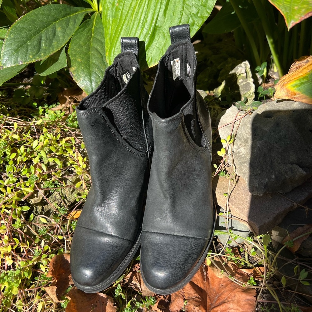 Timberland Shutterlin Bay  Chelsea Boot Size 8